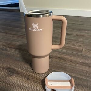 Stanley 40oz Almond Rose Travel Mug with Handle